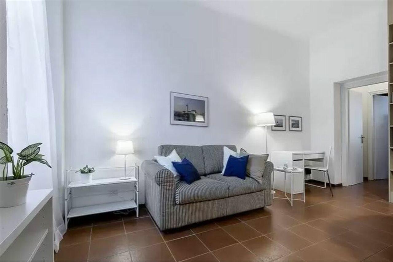 Vittoria Arconati Appartamento *